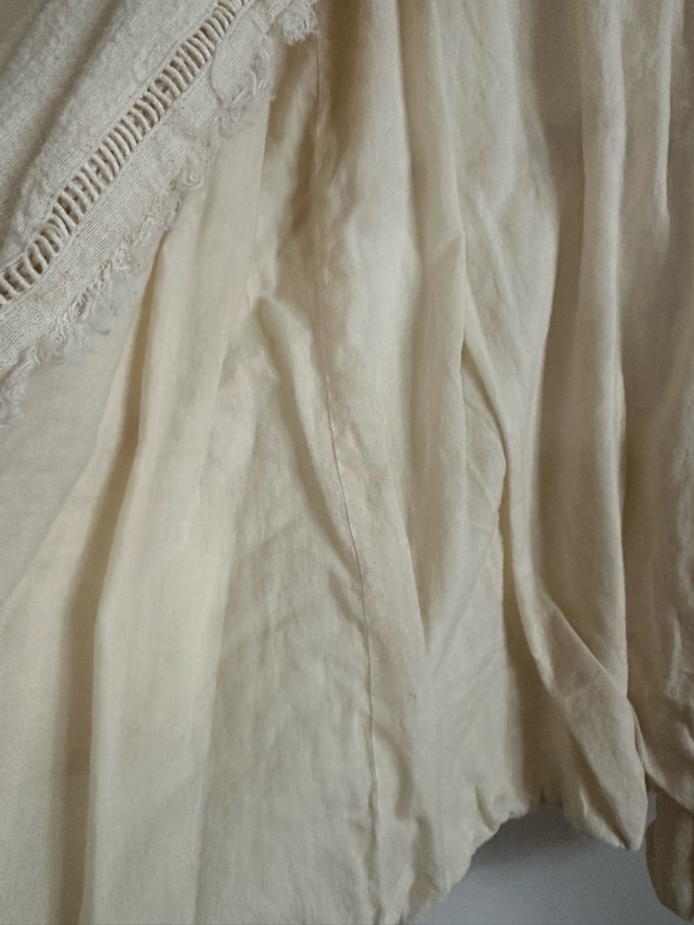 Moon River Textured Cream Sleeveless Tie-Waist Vest - Picture 8 of 11